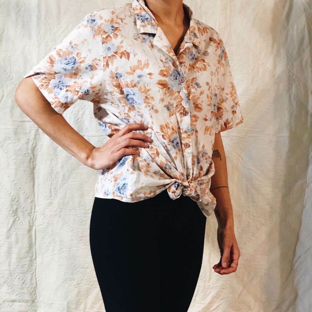 Vintage Floral Short Sleeve Button Up